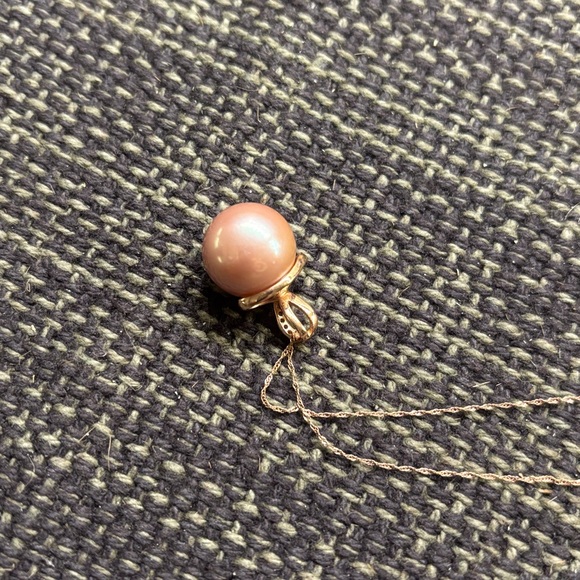 Pink 14kt gold south sea pearl necklace - Picture 2 of 4